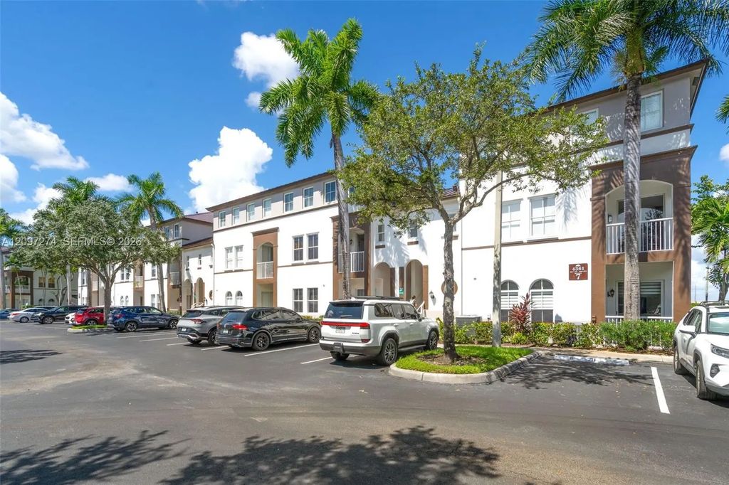 4361 Sw 160th Avenue #202, Miramar