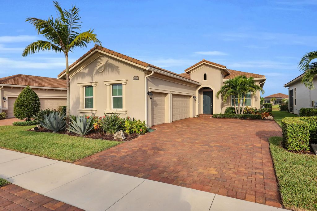 8822 Sw Montova Way, Port St. Lucie