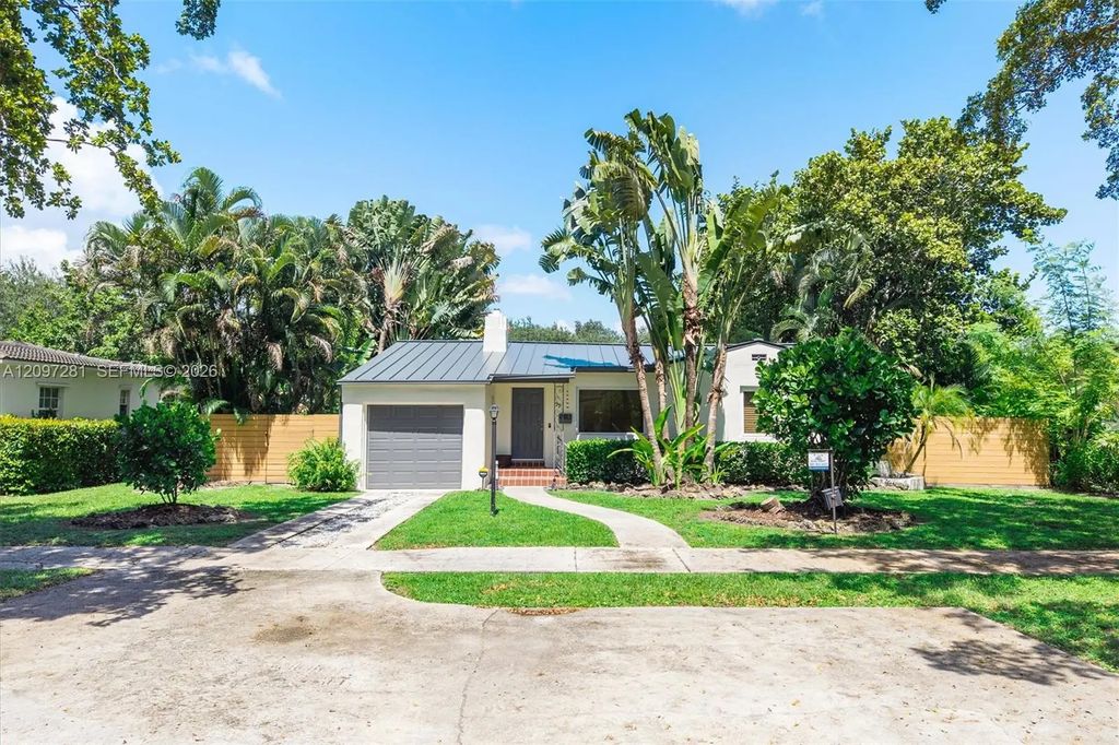 77 Nw 106th Street, Miami Shores