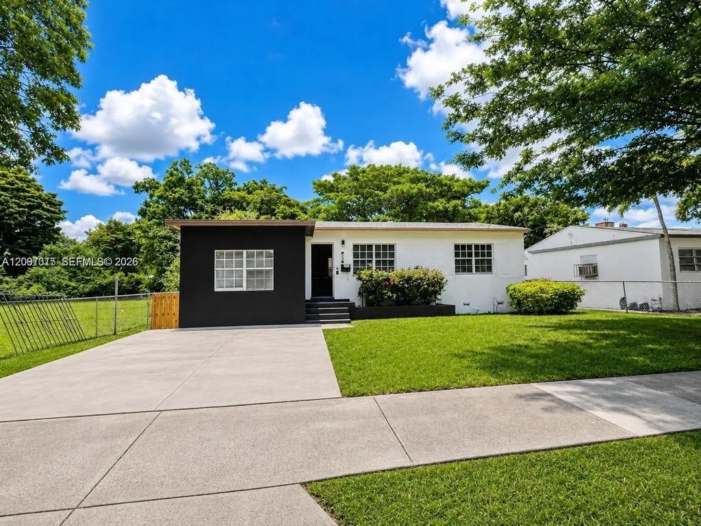1035 Nw 50th Street, Miami