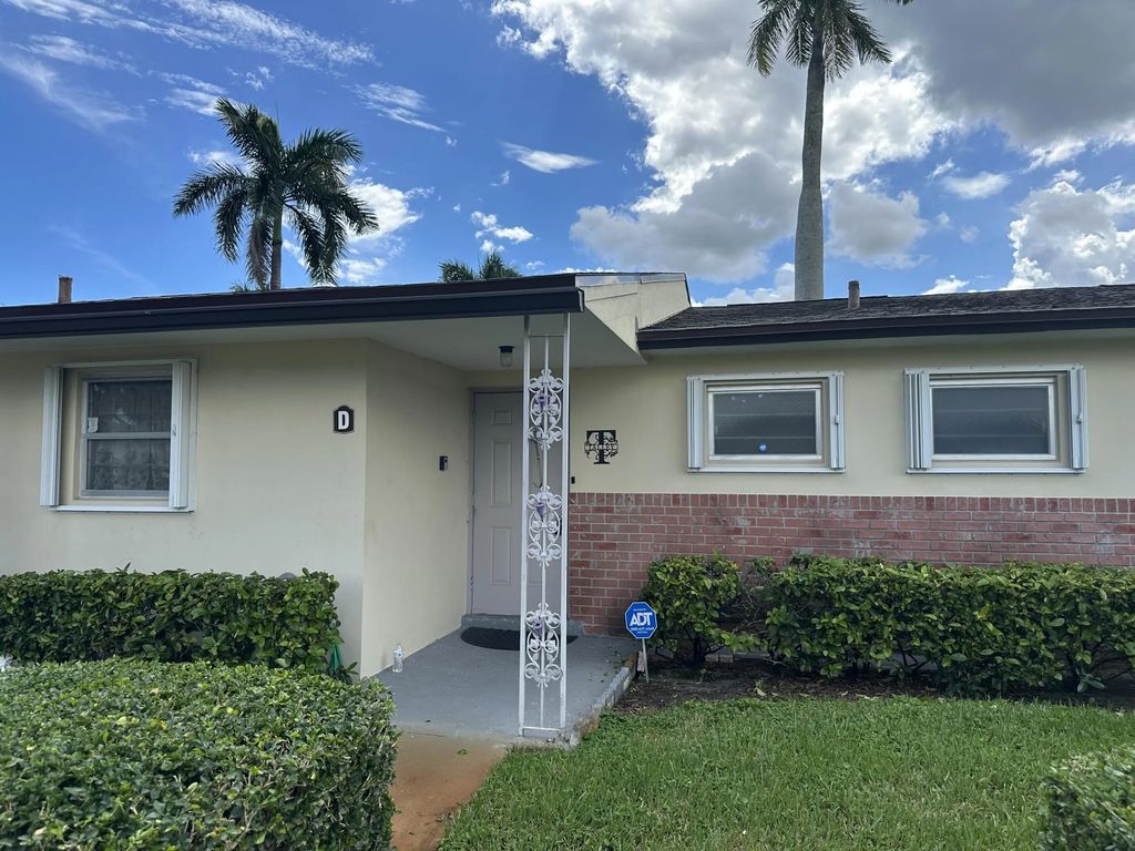 2751 Ashley Drive E #d, West Palm Beach
