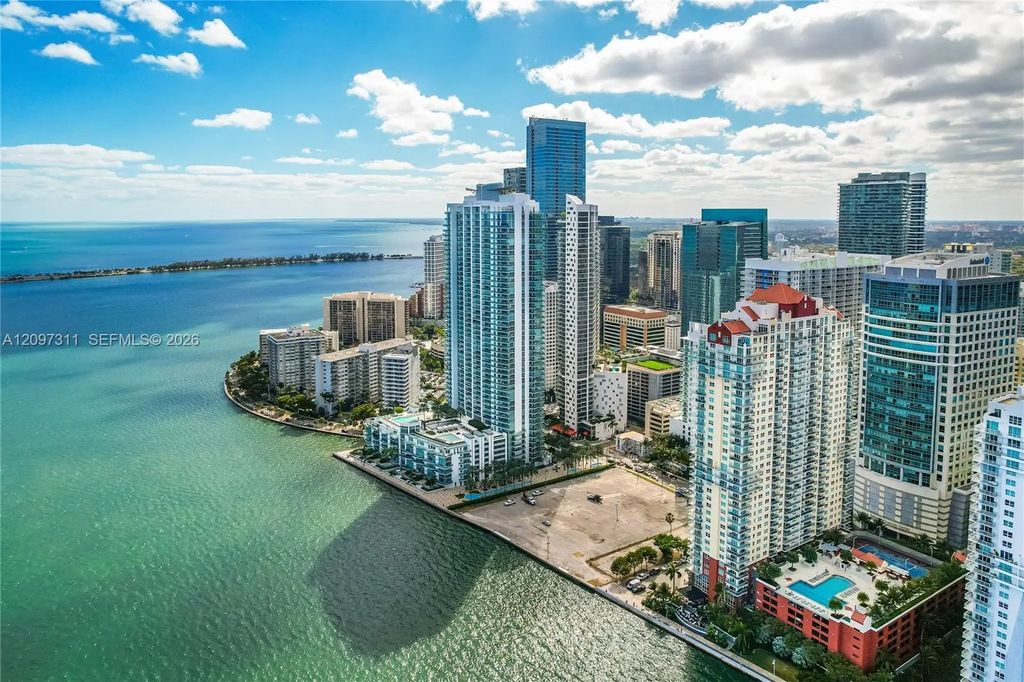 1155 Brickell Bay Drive #2007, Miami