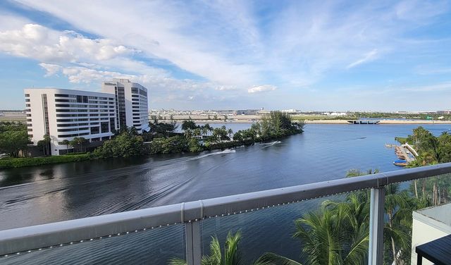 4 of 41 - 5099 Nw 7th Street #902, Miami, FL