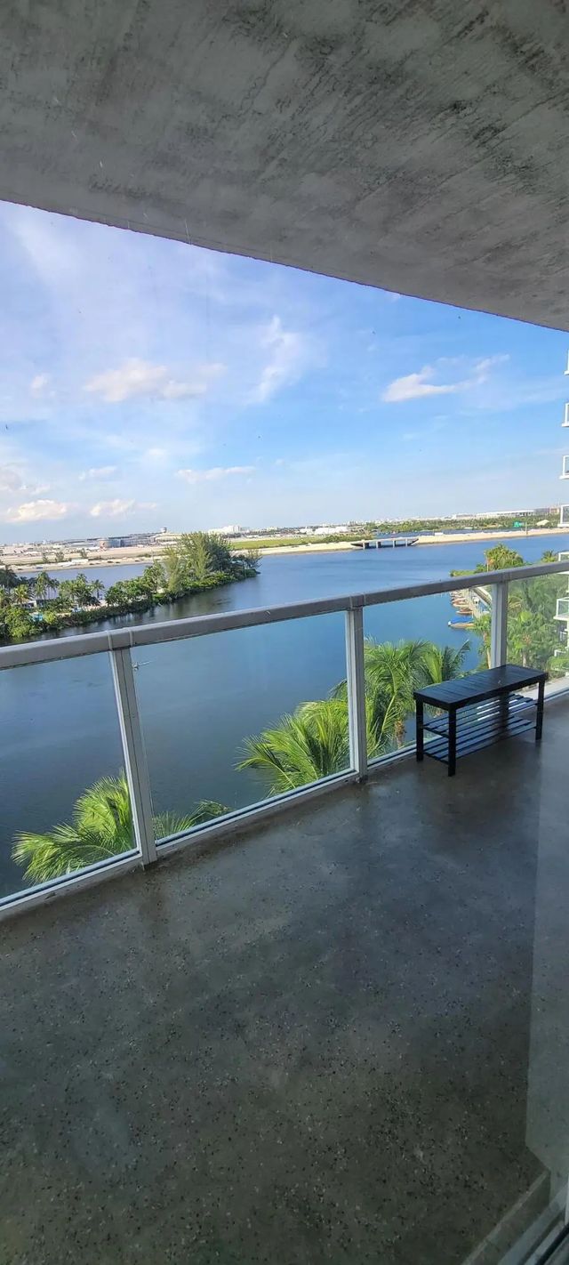 5 of 41 - 5099 Nw 7th Street #902, Miami, FL