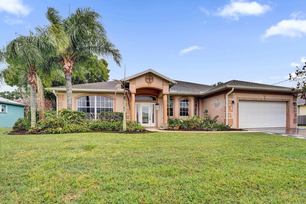 5825 Nw Zenith Drive, Port St. Lucie