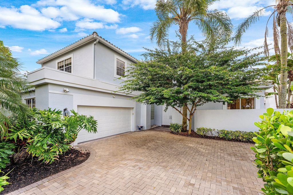 5863 Waterford, Boca Raton