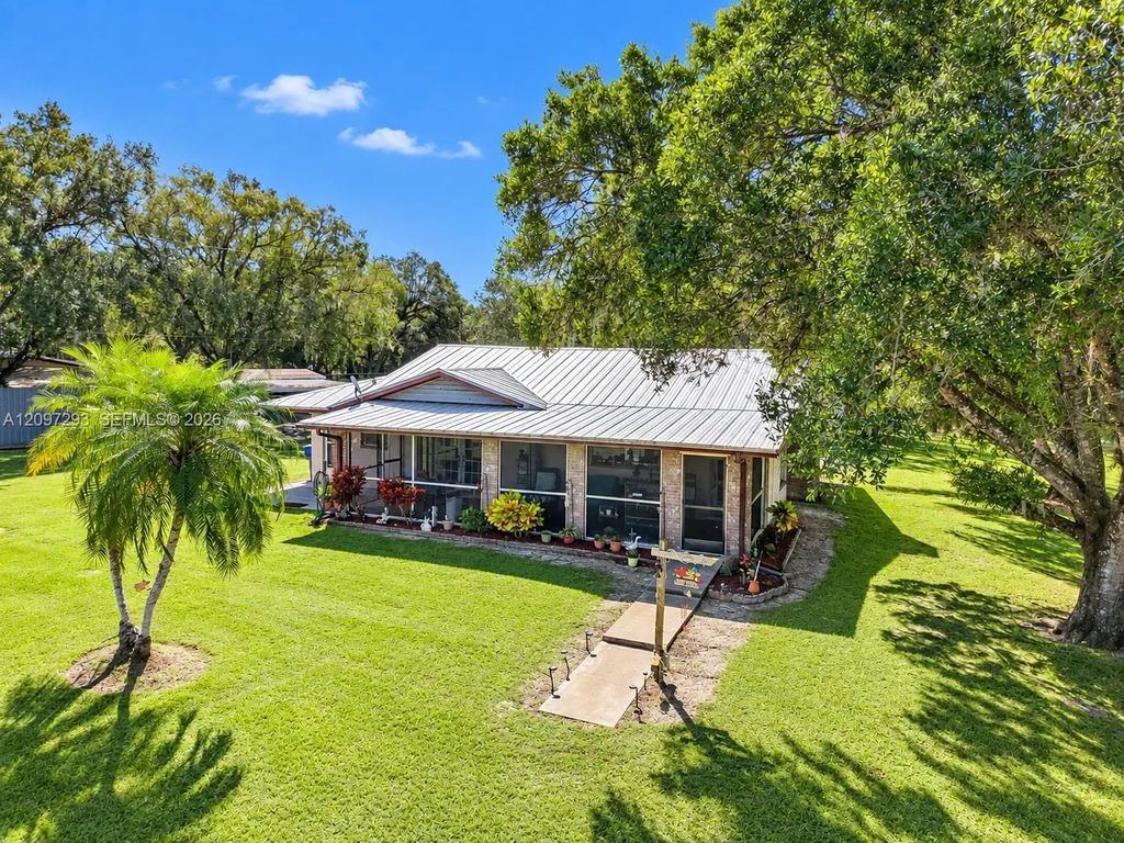 4419 Loblolly Bay Road, 