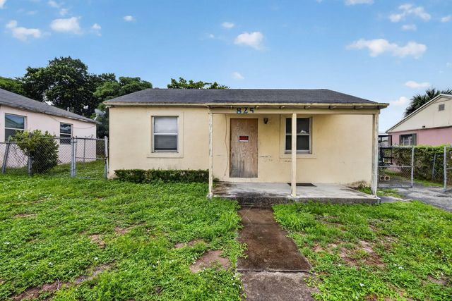 2 of 14 - 825 W 5th Street, Riviera Beach, FL