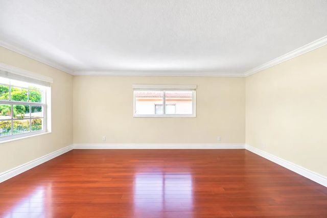 3 of 31 - 2701 Middle River Drive #11, Fort Lauderdale, FL