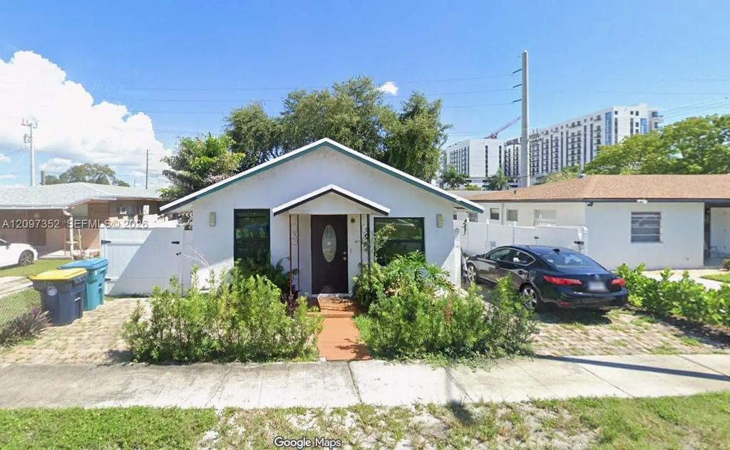 206 Sw 2nd Terrace, Dania Beach