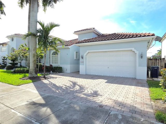 3 of 40 - 16240 Sw 66 Street, Miami, FL