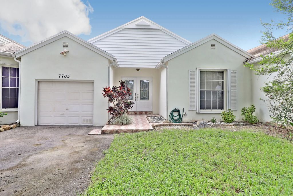 7705 Forest Green Lane, Boynton Beach