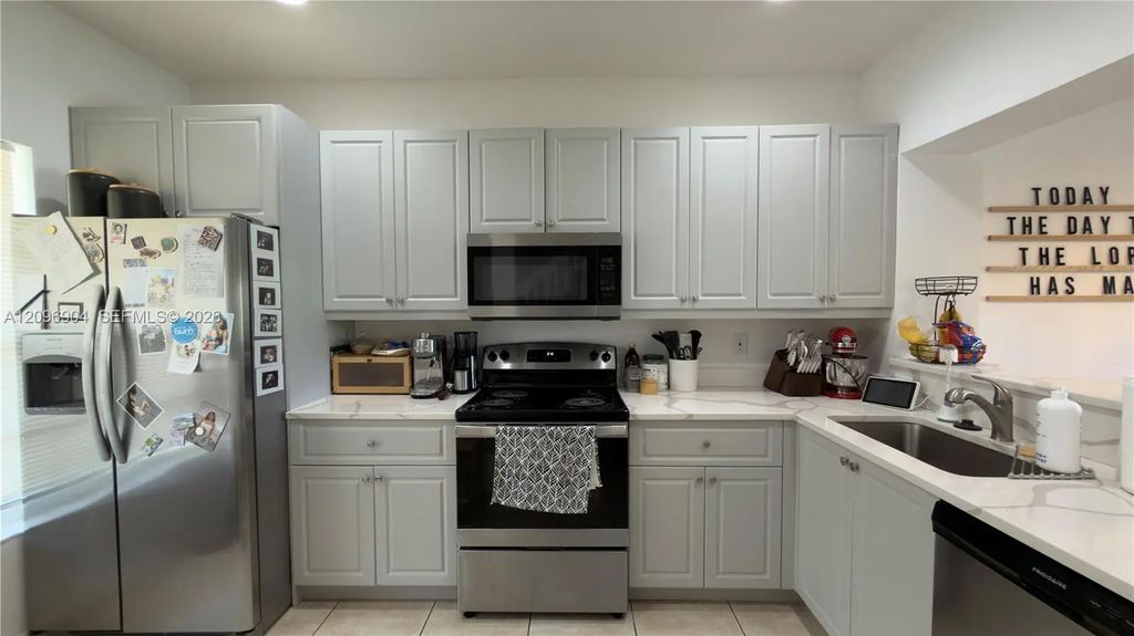 5060 Palmbrooke Circle, West Palm Beach