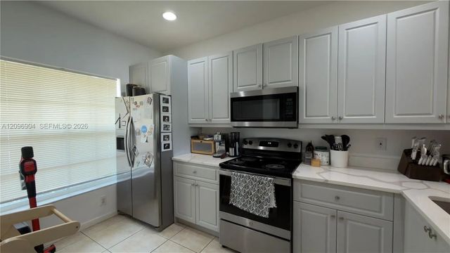 4 of 27 - 5060 Palmbrooke Circle, West Palm Beach, FL