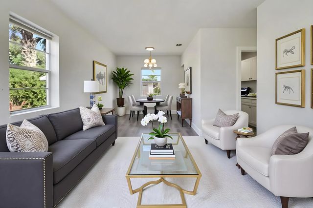 4 of 34 - 400 W 15th Street, Riviera Beach, FL