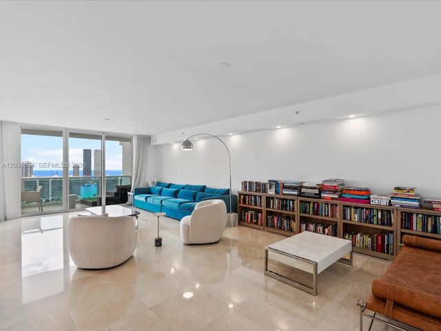3 of 41 - 3301 Ne 183rd Street #2706, Aventura, FL