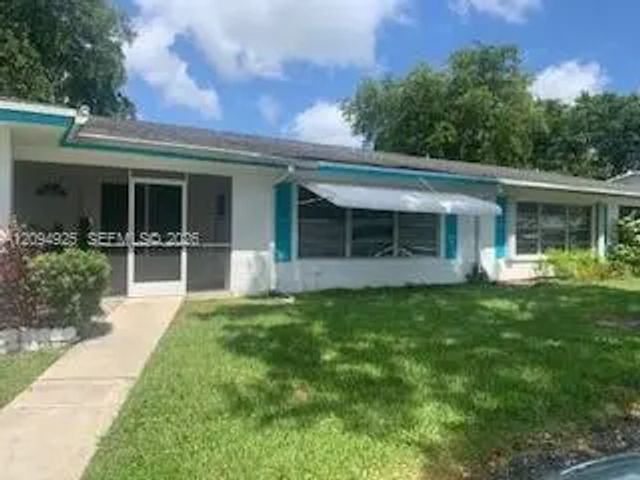 1073 Nw 83rd Avenue #b45, Plantation