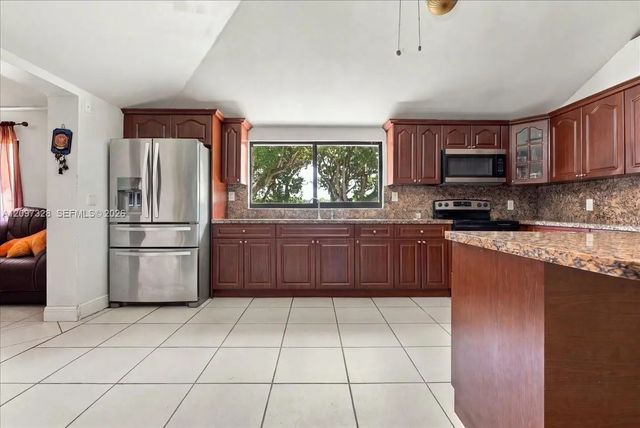 4 of 53 - 18490 Sw 216th Street, Miami, FL