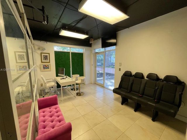 5 of 21 - 6020 Nw 99th Avenue #315, Doral, FL