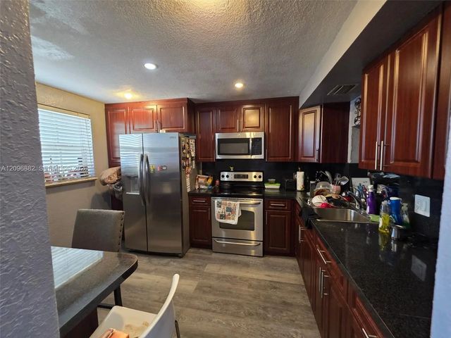 2 of 12 - 1785 W 72nd Street, Hialeah, FL