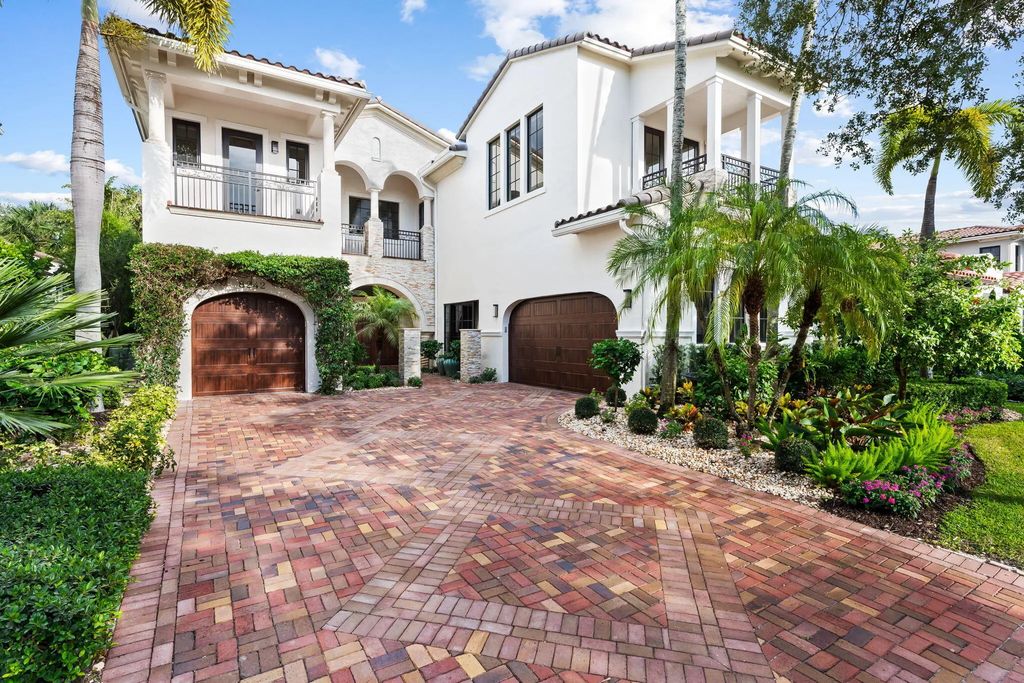 8242 Emerald Avenue, Parkland