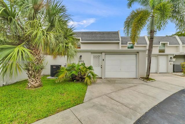 3 of 54 - 18958 Bobolink Drive, Hialeah, FL