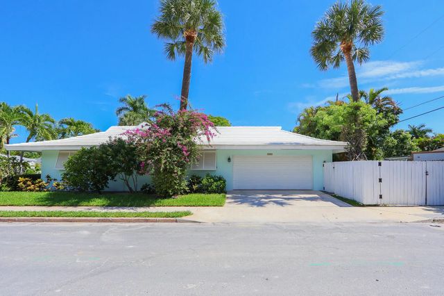 5 of 34 - 222 33rd Street, West Palm Beach, FL
