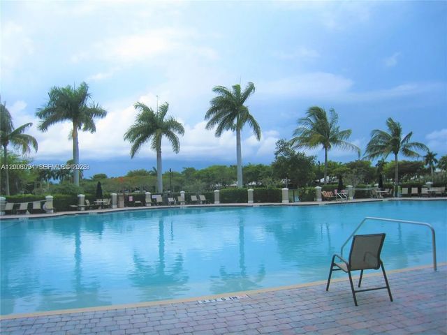 4 of 33 - 22621 Sw 88th Place #202-8, Cutler Bay, FL