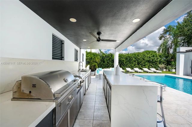 5 of 32 - 9715 Sw 89th Court, Miami, FL