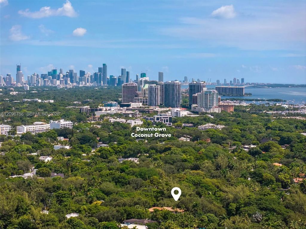 3598 Avocado Avenue, Miami