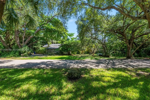 2 of 13 - 3598 Avocado Avenue, Miami, FL