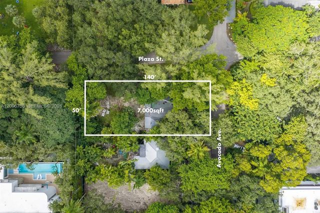 4 of 13 - 3598 Avocado Avenue, Miami, FL