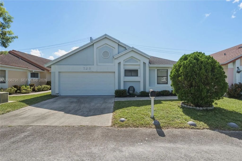 728 Holly Street, North Lauderdale