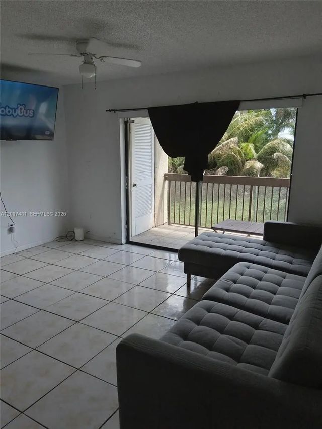 415 Nw 210th Street #203, Miami Gardens