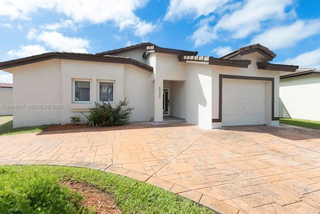 3 of 21 - 8520 Sw 207th Terrace, Cutler Bay, FL