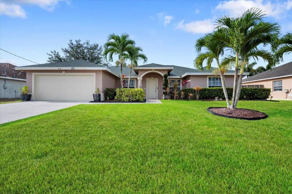918 Sw Jeremko Avenue, Port St. Lucie