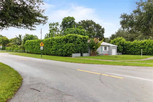 4 of 41 - 202 Nw 92nd Street, Miami Shores, FL