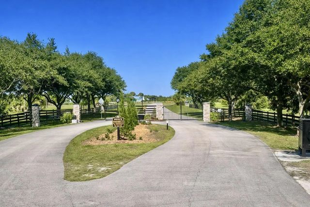 3 of 18 - 2452 Se 130th Way, Okeechobee, FL