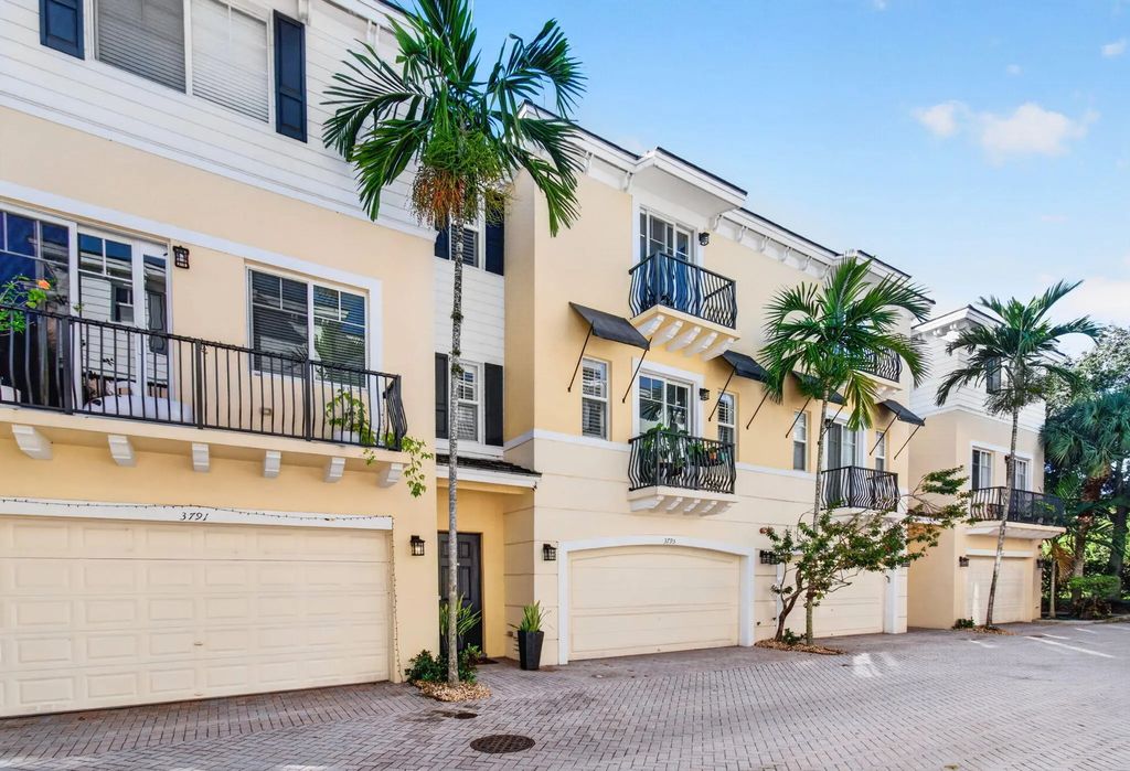 3793 Nw 5th Terrace, Boca Raton