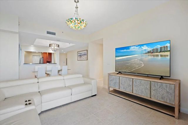 5 of 36 - 801 S Olive Avenue #601, West Palm Beach, FL