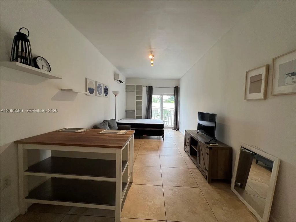 444 Sw 3rd Street #5, Miami