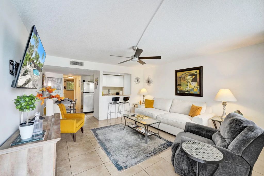 1901 N Andrews Avenue #apt 214, Wilton Manors