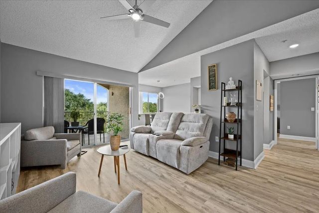 5 of 27 - 254 Village Boulevard #4310, Tequesta, FL