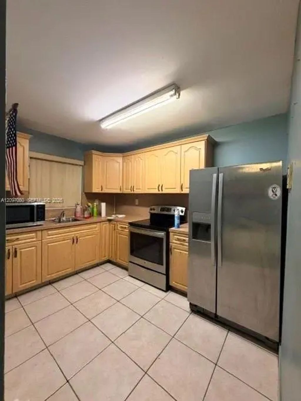 1111 Nw 19th Avenue #203, Miami