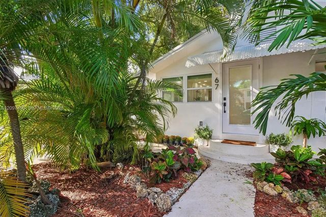 67 Nw 51st Street, Miami