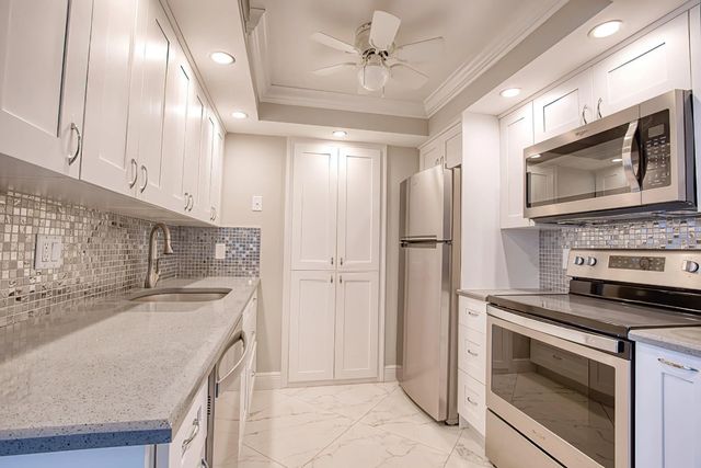 3 of 52 - 111 Briny Avenue #610, Pompano Beach, FL