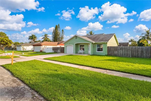 1290 Mc Dermott Lane, Royal Palm Beach