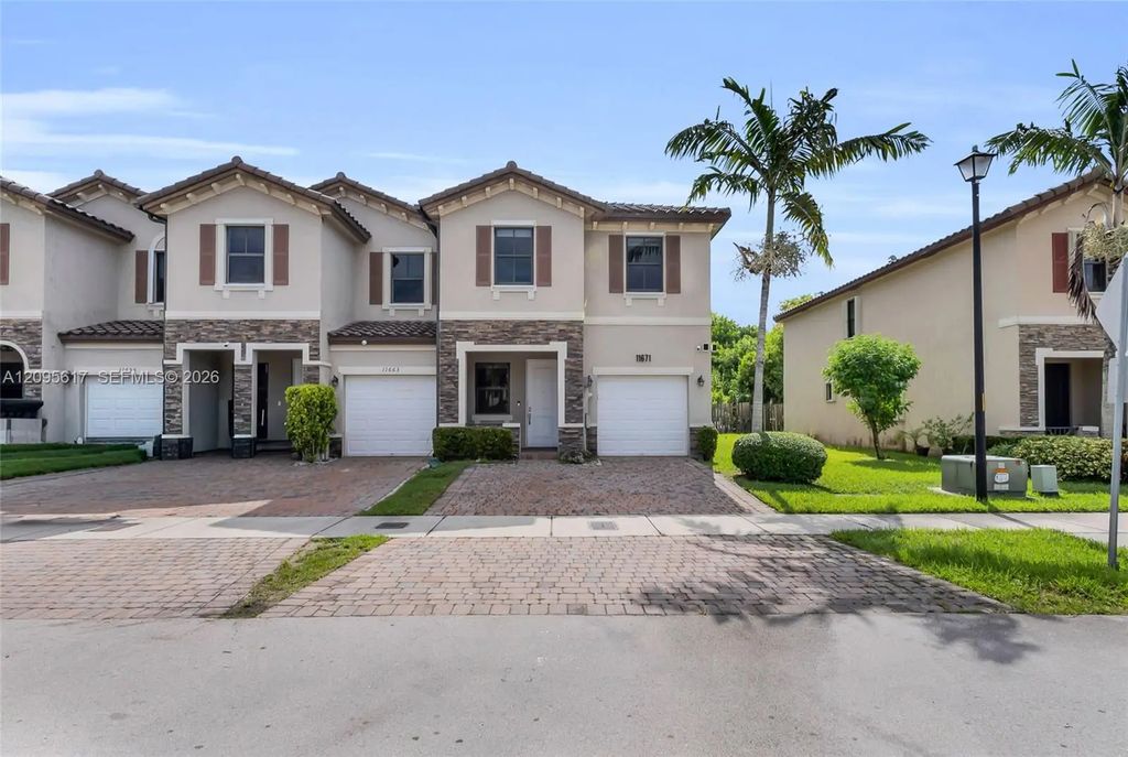11671 Sw 150th Place, Miami