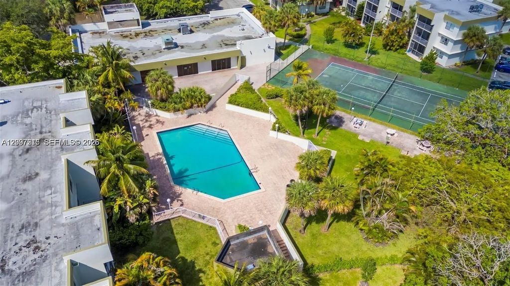 4235 N University Drive #115, Sunrise