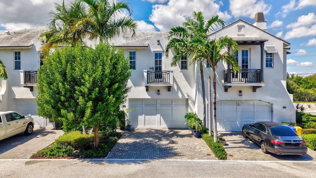 910 Hamilton Lane, Delray Beach